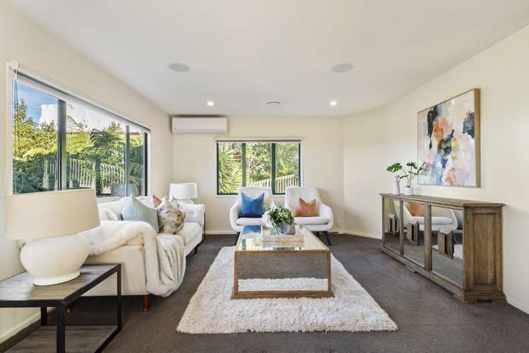 2/60 Arran Road Browns Bay_5