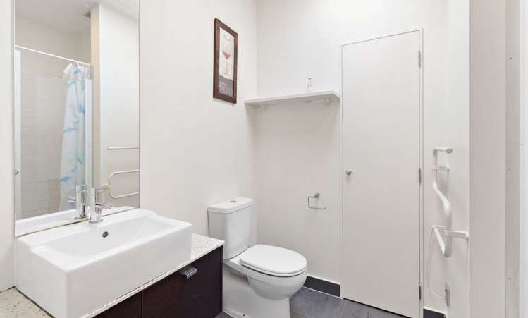 76C Edmonton Road Te Atatu South_13