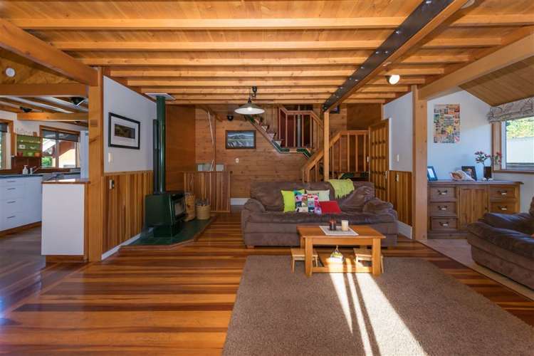 52 Bush Road Tuamarina_9