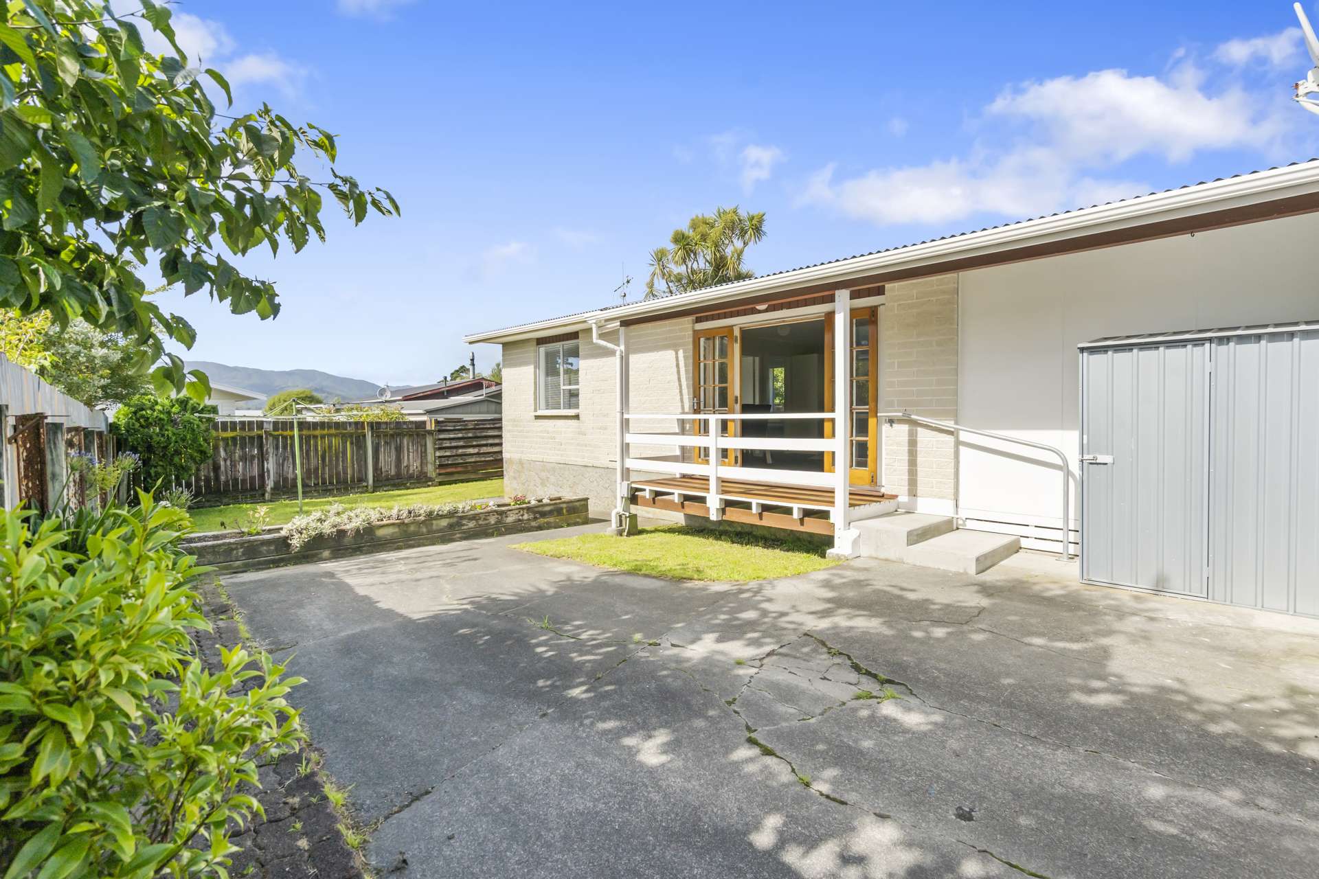 15A Enfield Street Wainuiomata_0