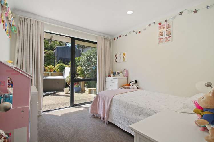 4 Waikura Drive Te Atatu Peninsula_21