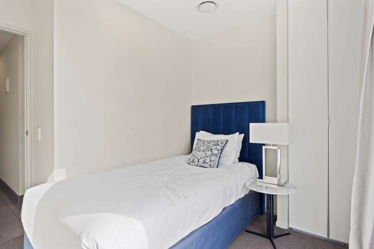 1102/17 Amersham Way Manukau_10