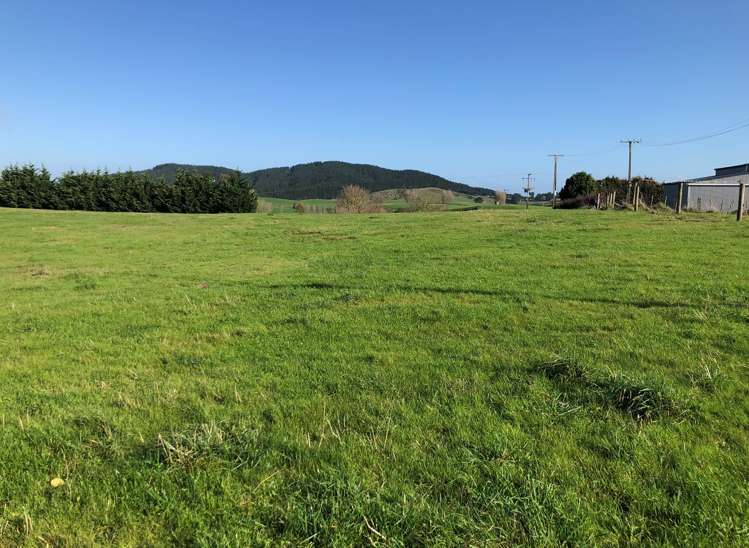 57 Earle Road Pukeatua_10