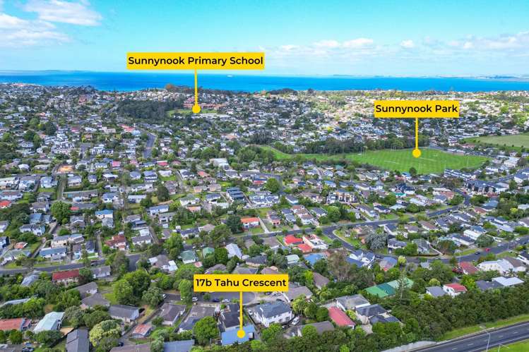 17A Tahu Crescent Sunnynook_22