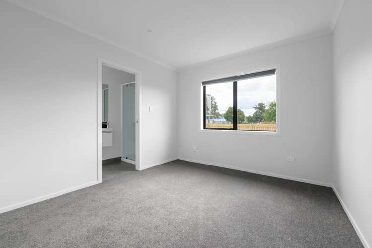 2/130 Peacockes Road Fitzroy_5