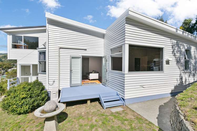 15 Romney Square Tawa_1