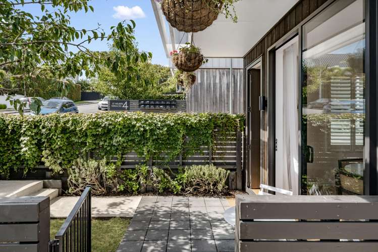 1/4 Glen Atkinson Street St Heliers_19