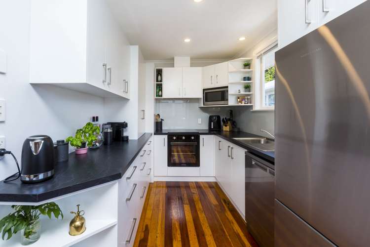 84 Black Beech Street Birchville_6