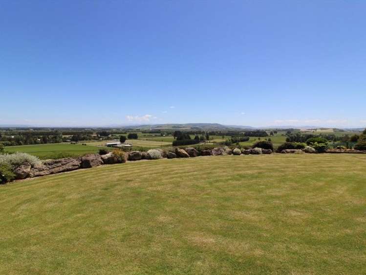 251 Java Road Winton Surrounds_13