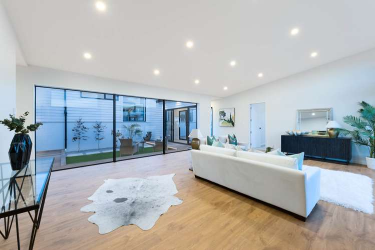 18 & 18a Katote Avenue Swanson_9