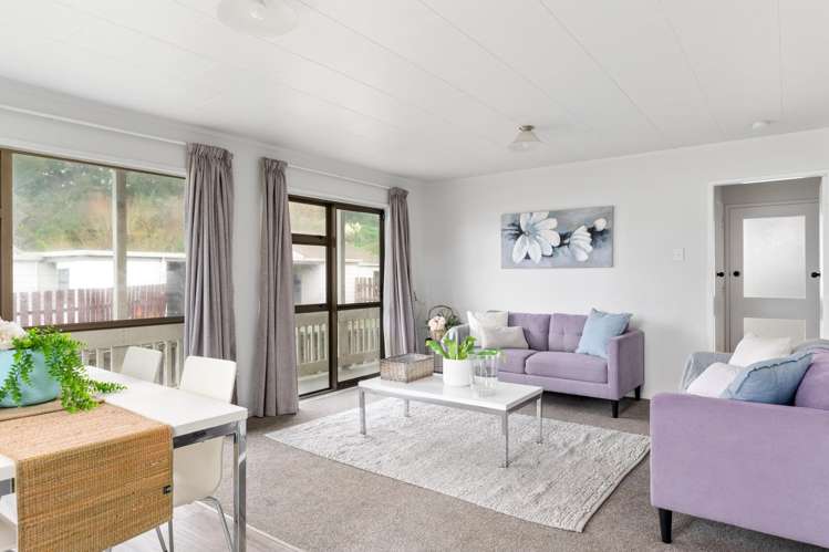 13 & 15 Gillies Street Outer Kaiti_6