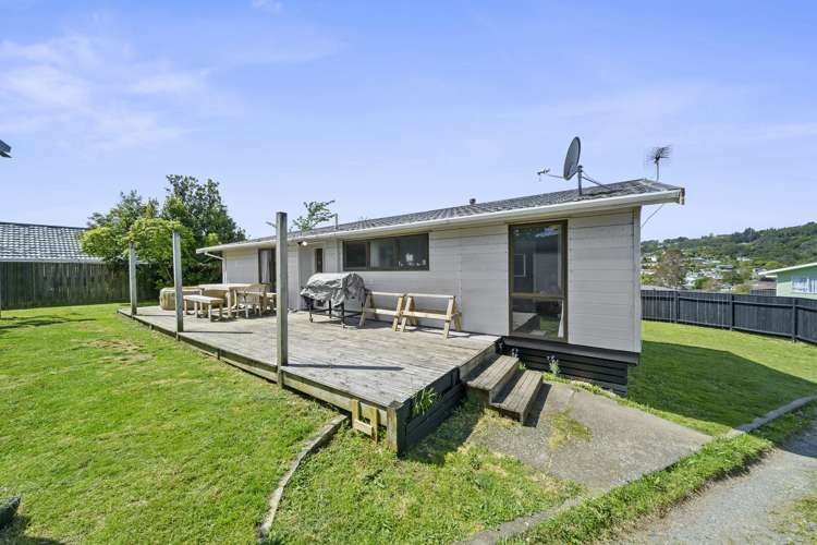 54 Aniseed Grove Timberlea_13