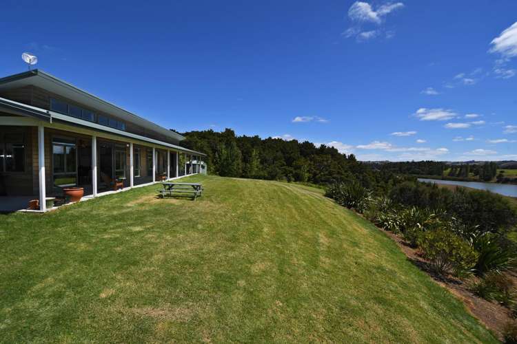 107 Jumna Road Maungaturoto_14