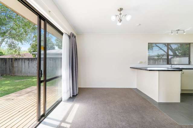 1/9 Sharivari Place Conifer Grove_2