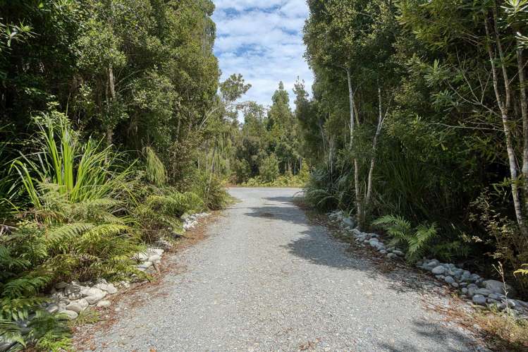 6 Sadler Place Rd2, Hokitika_21