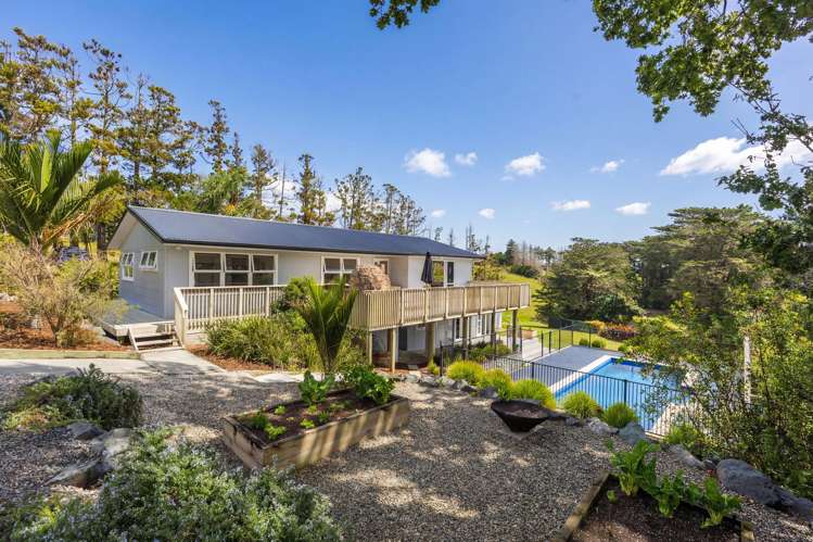 24 Mahurangi East Road Sandspit_41