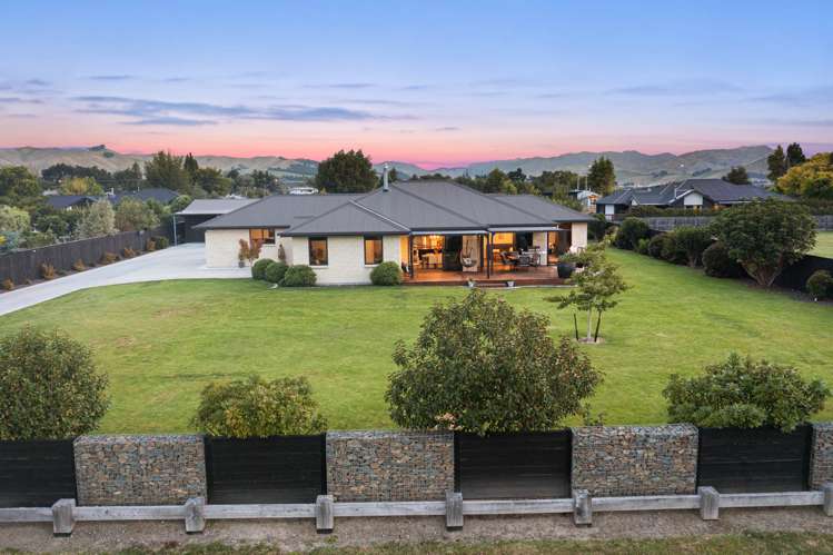 33 Birchwood Avenue Burleigh_31