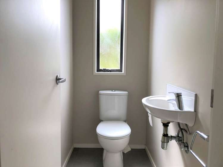 63 Coachman Drive Flat Bush_6