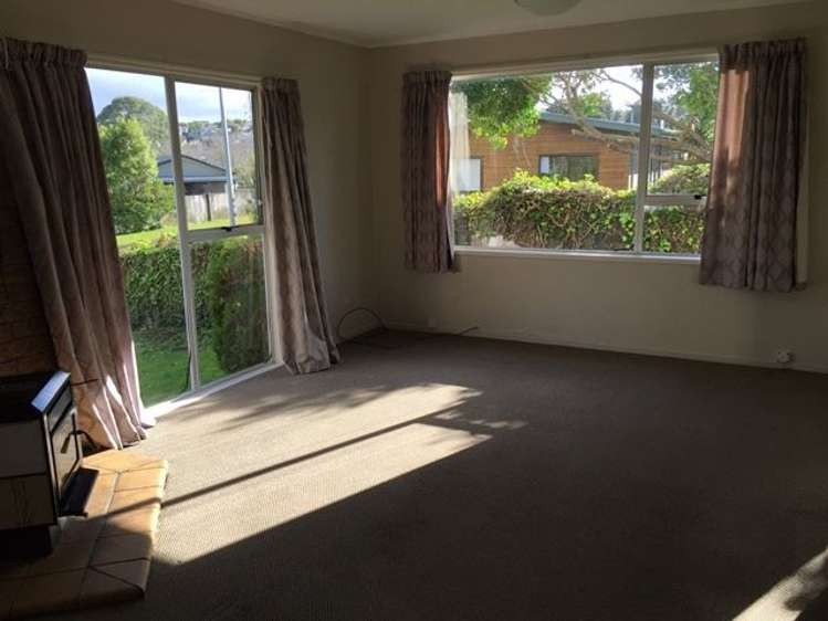 42 Fitzherbert Avenue West Harbour_5