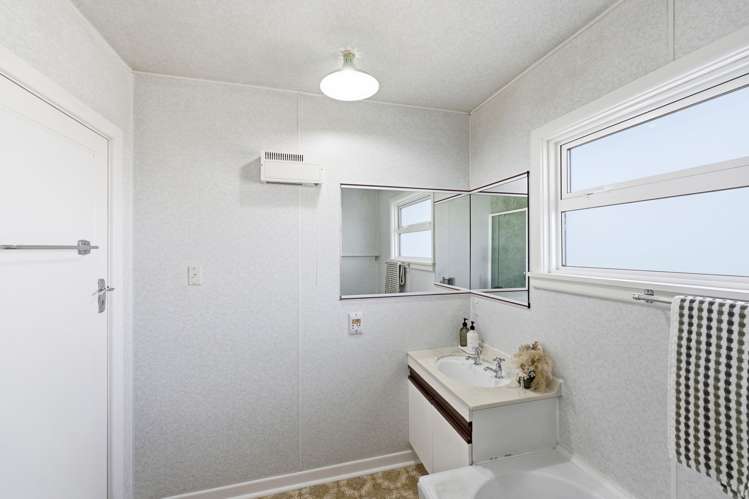 18 Reginald Street Burwood_10