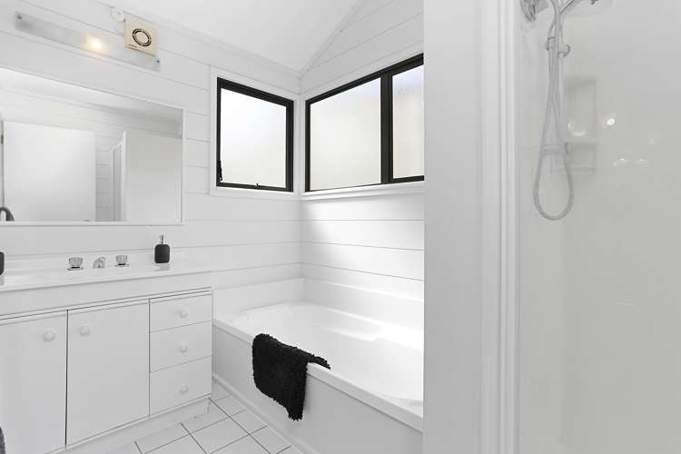 44 San Valentino Drive Henderson_7