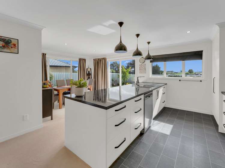 16 Bond Street Waimate_1