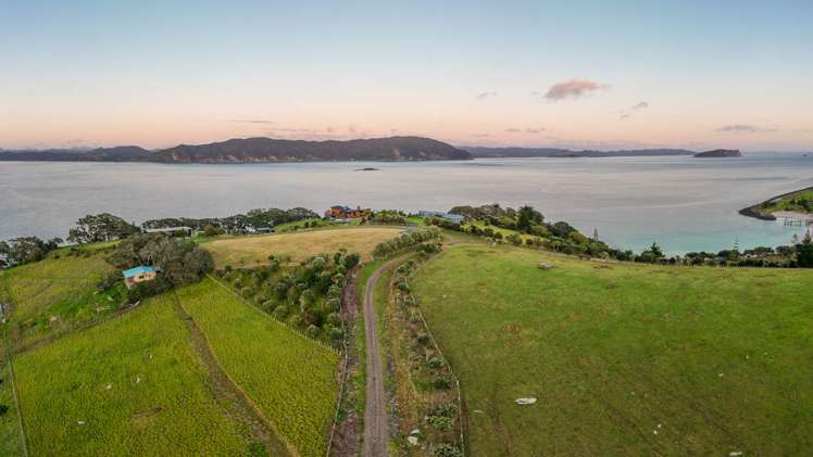 193 Pacific Ocean, Slipper Island Pauanui_6