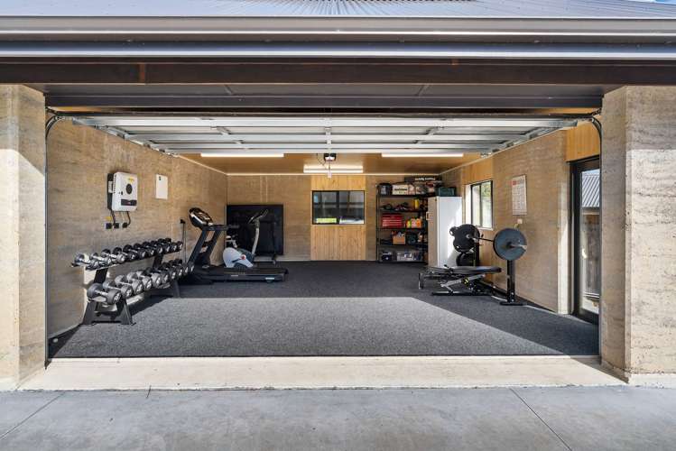 16 Pennyroyal Place Te Kamo_17