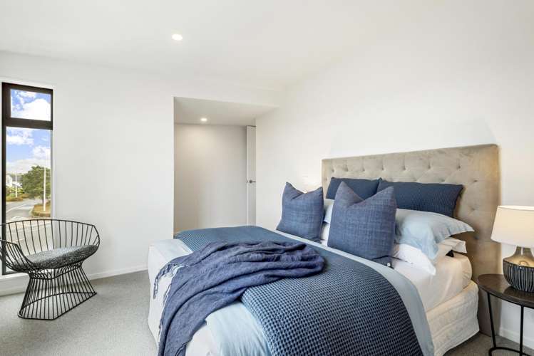 83 Bearing Parade Long Bay_12