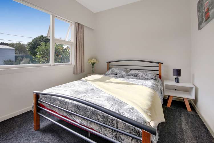 178 Breezes Road Aranui_8