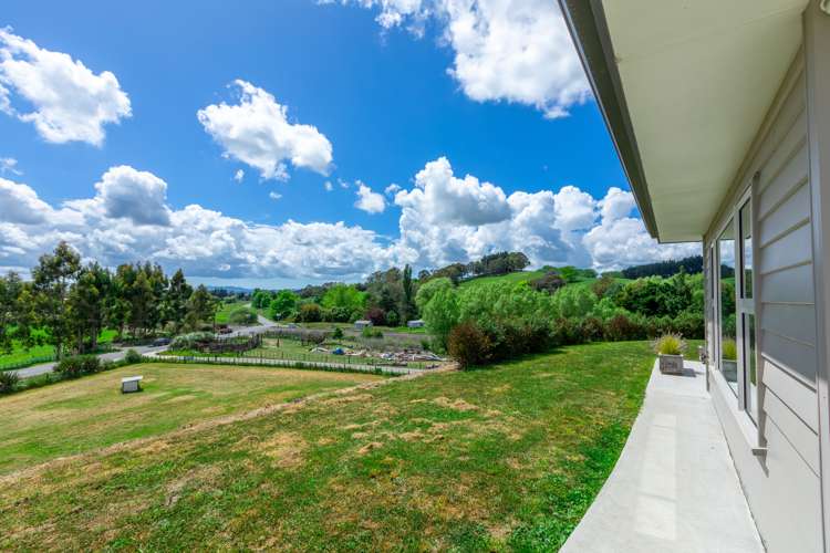 100 Racecourse Road Waipawa_15