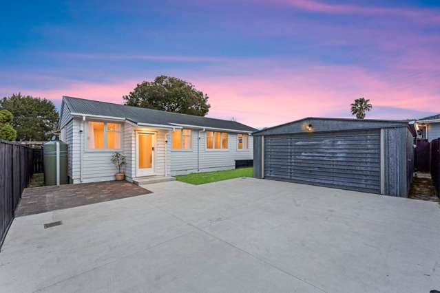 Heading: Fully Renovated Solid Weatherboard Home!!