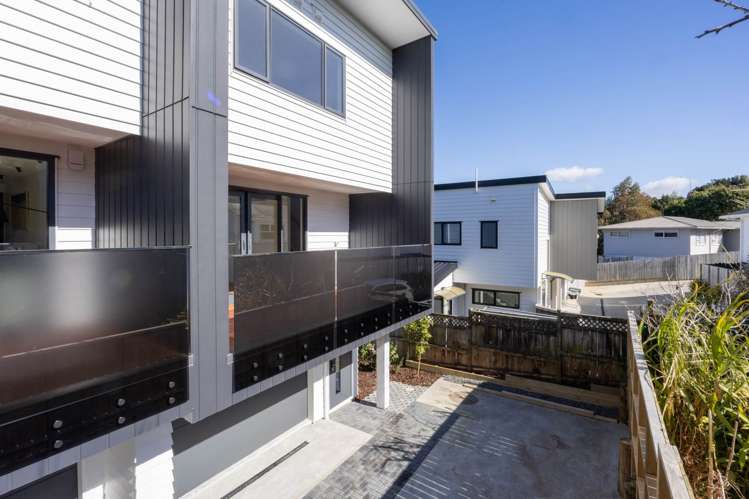 5 Kapiti Place Sunnynook_22