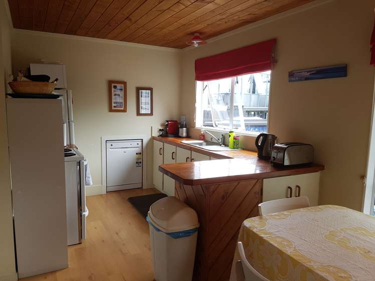 203b Kiwi Road Whangamata_4