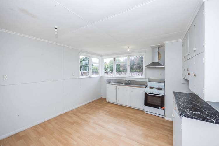 34 Smith Avenue Huntly_14