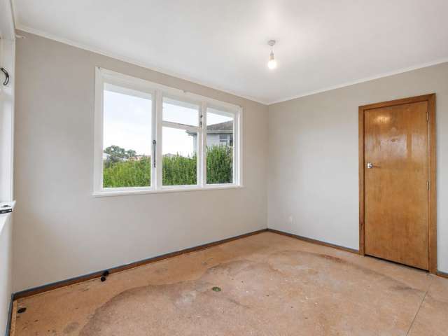 33 Castor Crescent Cannons Creek_4