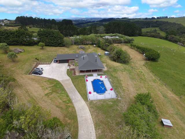 1435 Old North Road Helensville_1