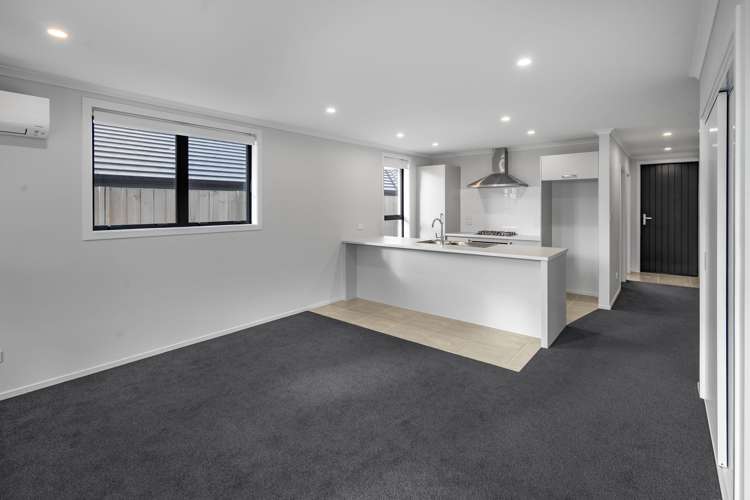 42 Waruhia Crescent Rototuna North_7