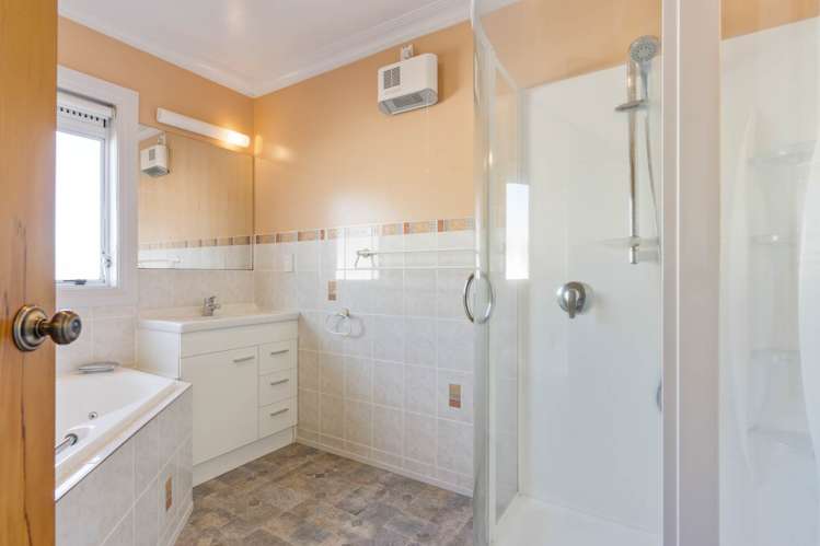 45 Grange Road Otumoetai_13