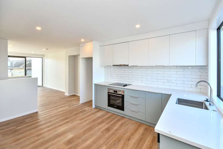 13 Pukakaho Lane Papatoetoe_3