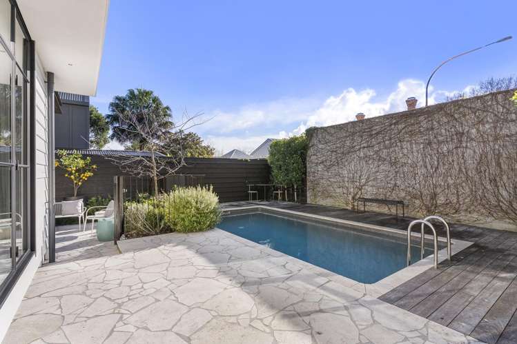 3 Norfolk Street_2