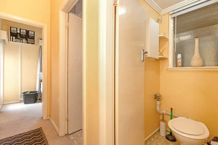 754 Childers Road Elgin_14