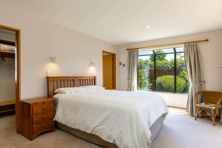 7 Karere Place Springlands_16