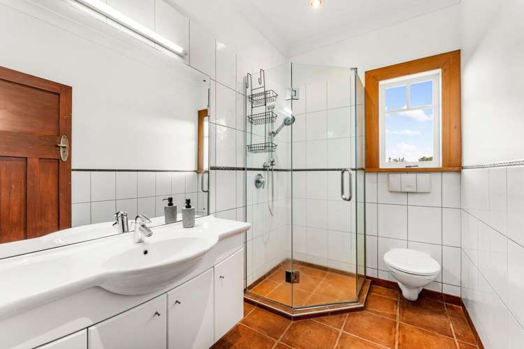 25 Vale Road Saint Heliers_13