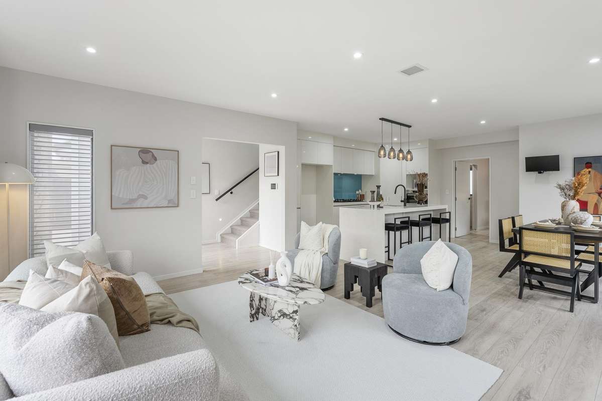 11a Hardington Street_3