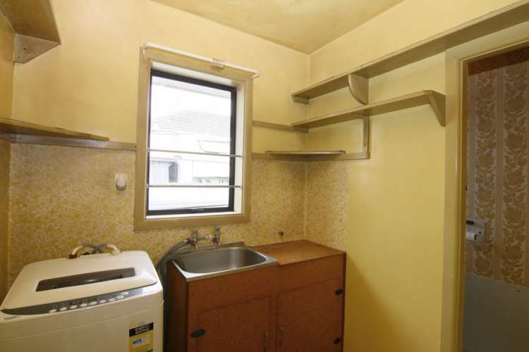 44 Basingstoke Street Aranui_11