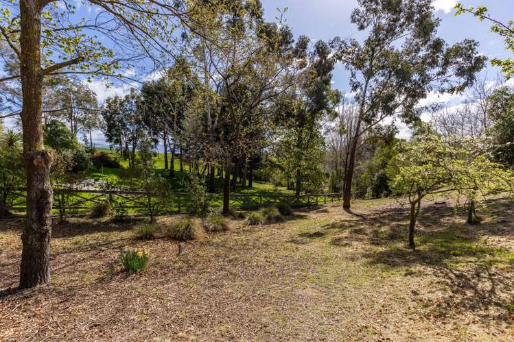 66 Fairbourne Drive Fairhall_34