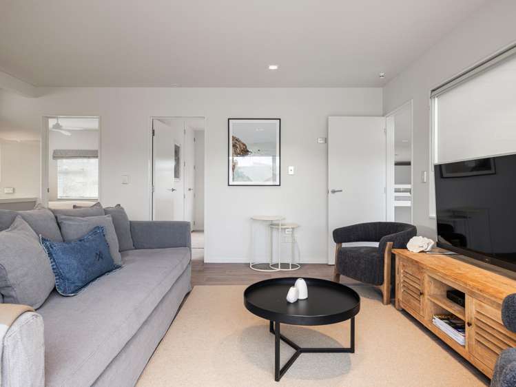 220A Ocean Road Whangamata_12