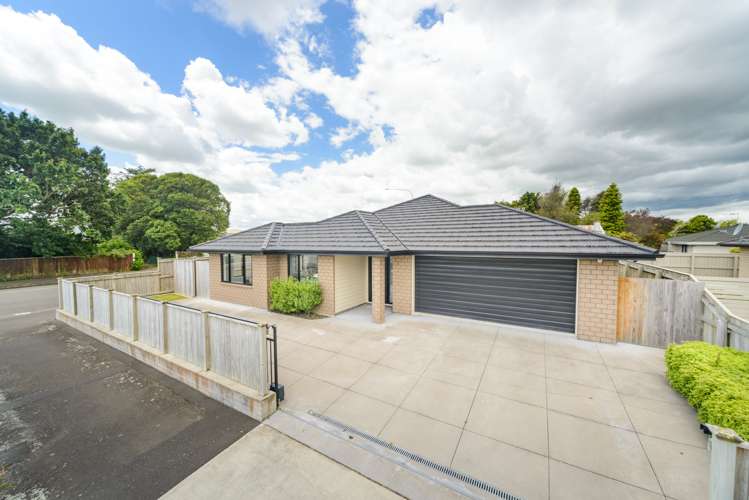 1 Martin Street Palmerston North Central_11