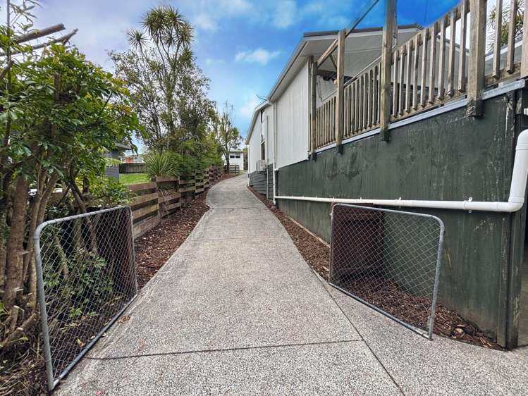 7 Willowbrook Place Titirangi_15